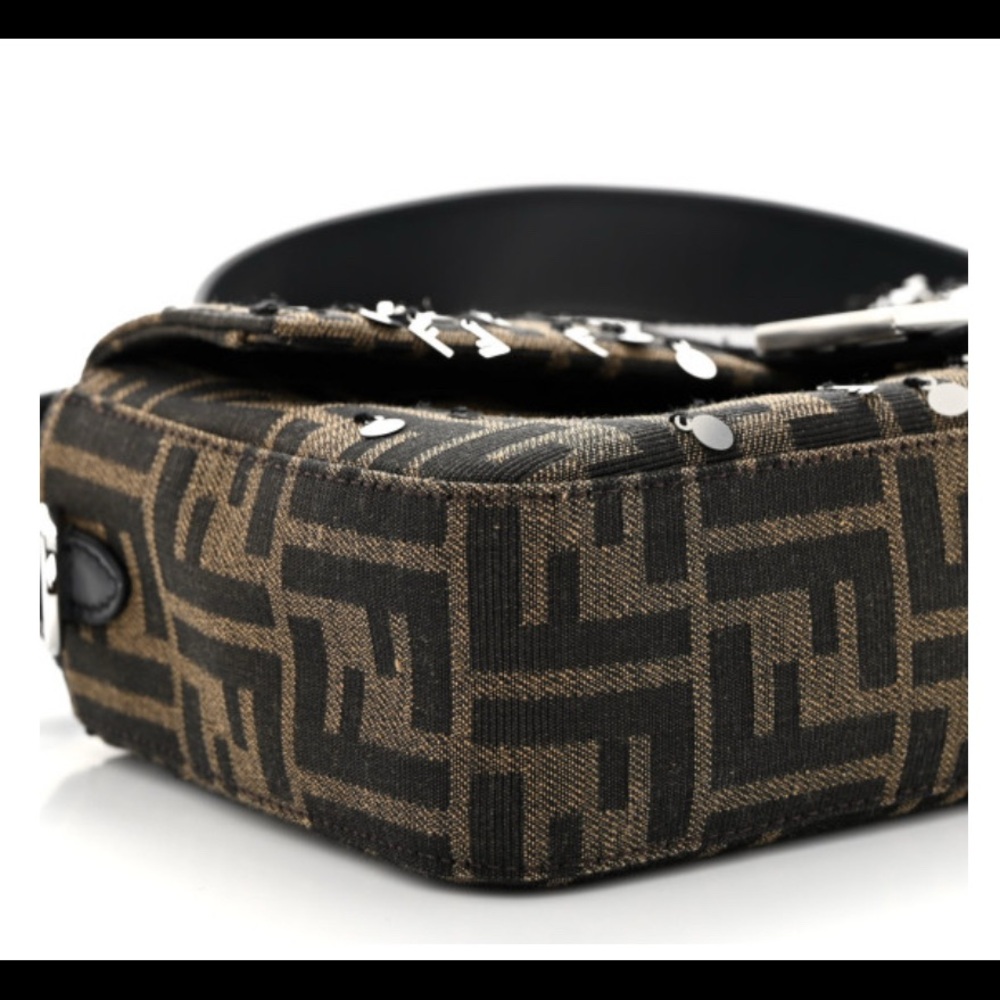 Fendi Black and Brown Baguette Shoulder Bag with Silver Accents - Picture 8 of 12